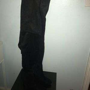 Fashion Nova Long Black boots/heels